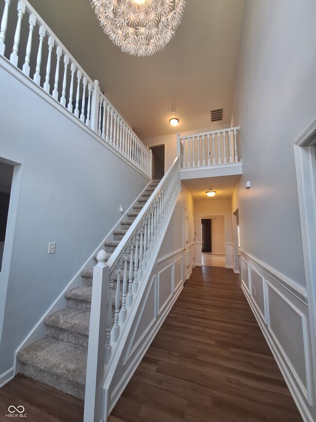 Foto del edificio - 3247 Springs Way Ct