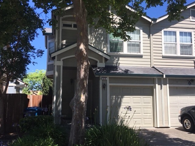 Primary Photo - 678 Santa Ana Cir