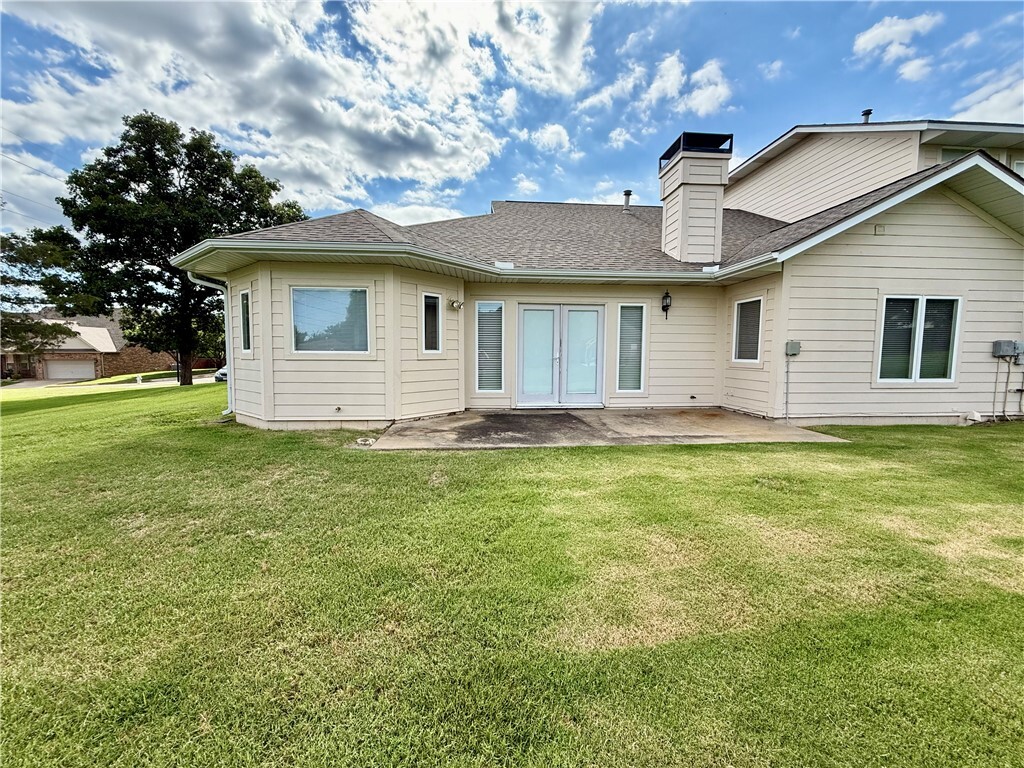 Building Photo - 4214 N Meadow View Dr