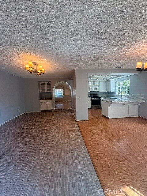 Foto del edificio - 7434 Spinel Ave
