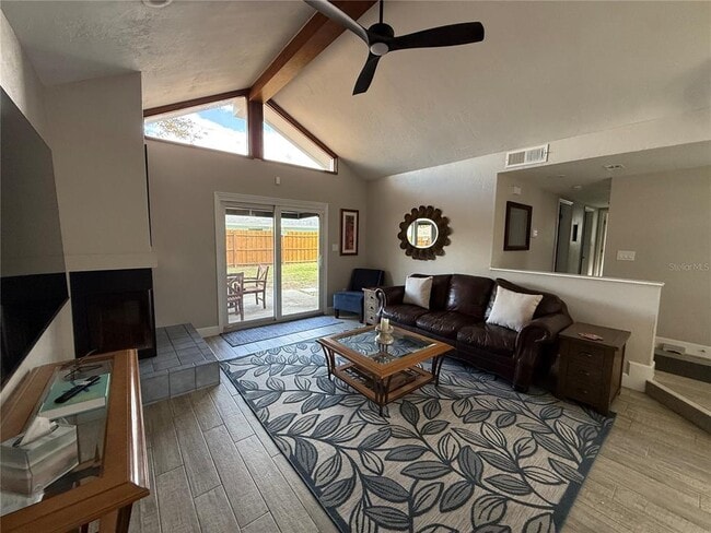 Foto del edificio - 509 N Peninsula Ave