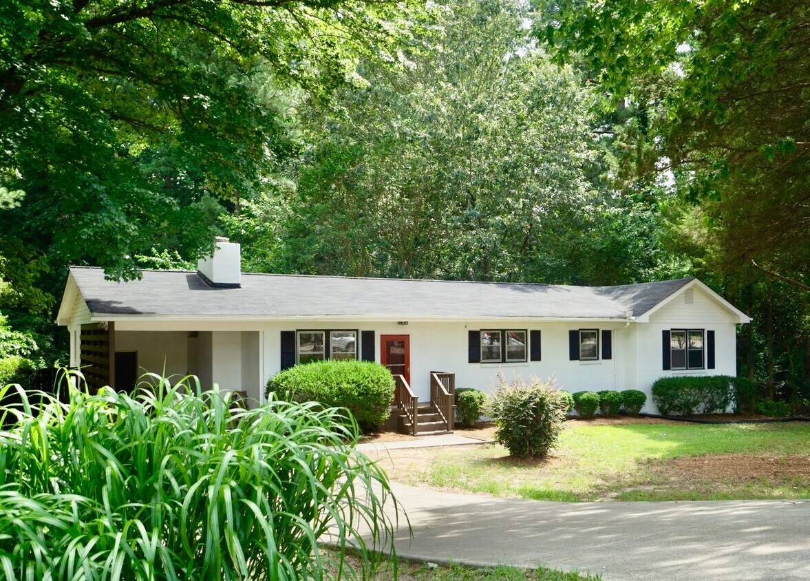 8104 Falls of Neuse Rd, Raleigh, NC 27615 House Rental in Raleigh, NC