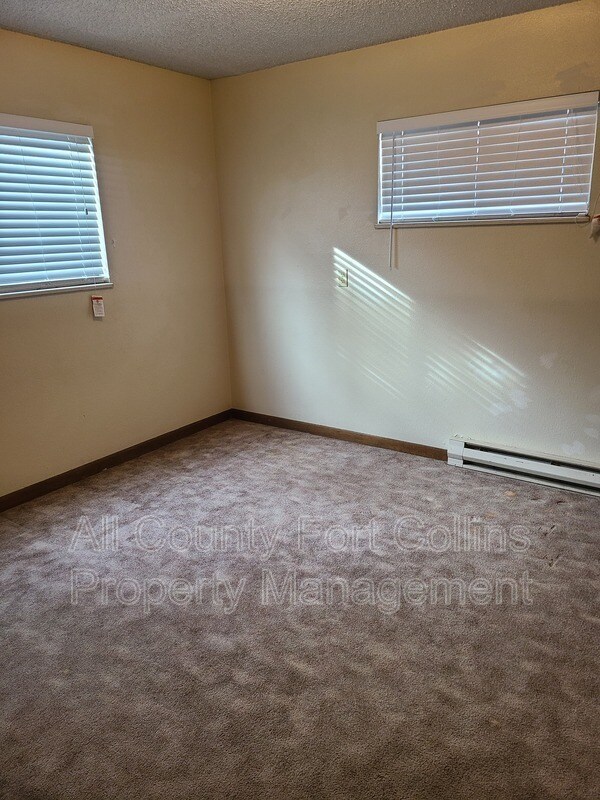 Foto del edificio - 1829 Lily Pl