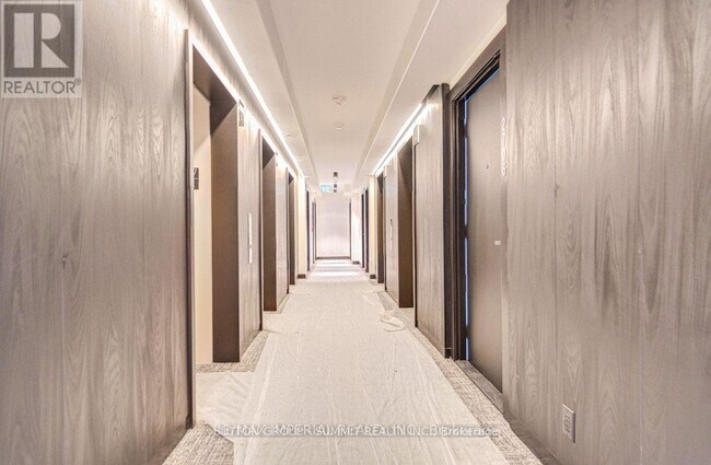 Photo du bâtiment - 88 Queen St E