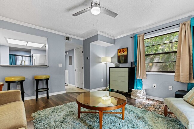 Building Photo - 4531 SW 44th Ln