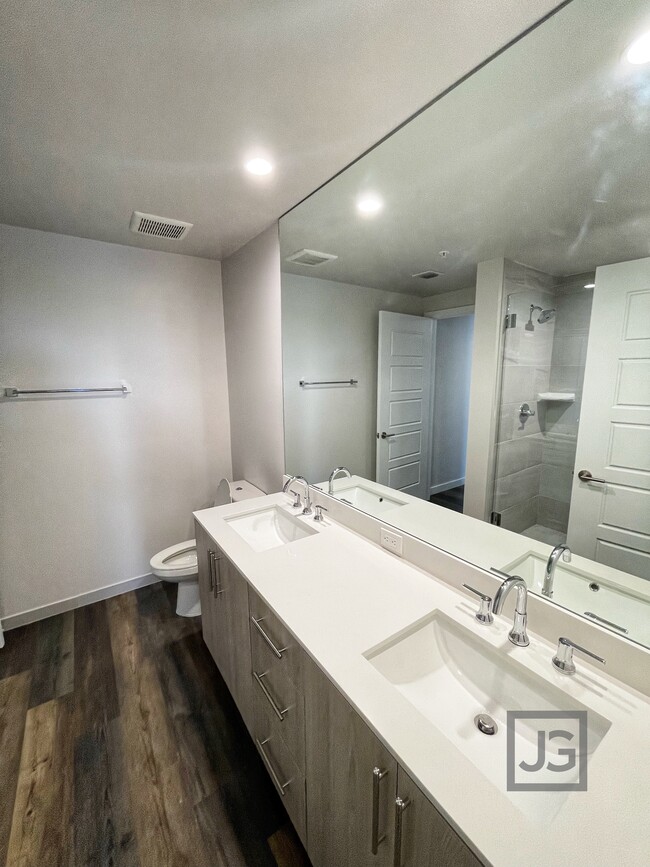 Bathroom - 3115 NW 95th Ave