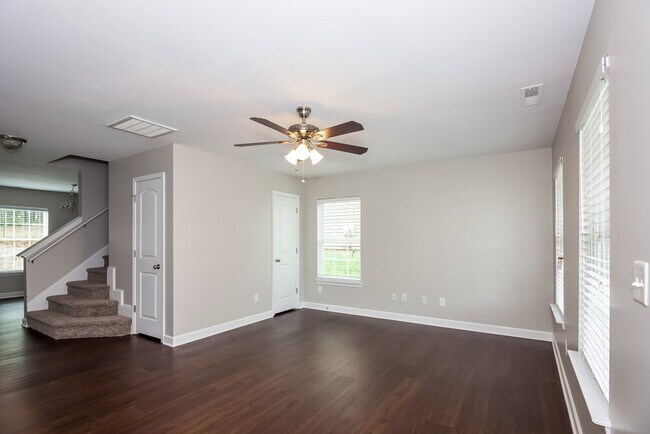 Foto del edificio - 1021 Ramsgate Dr SW