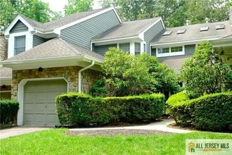 Building Photo - 56 Coriander Dr