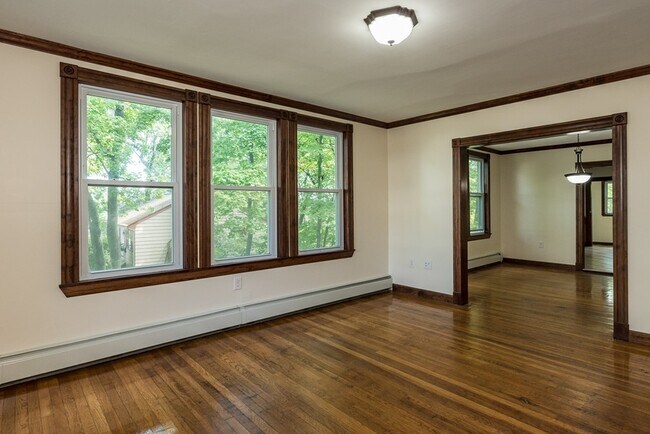 Foto del edificio - 18 Tarbell Ave