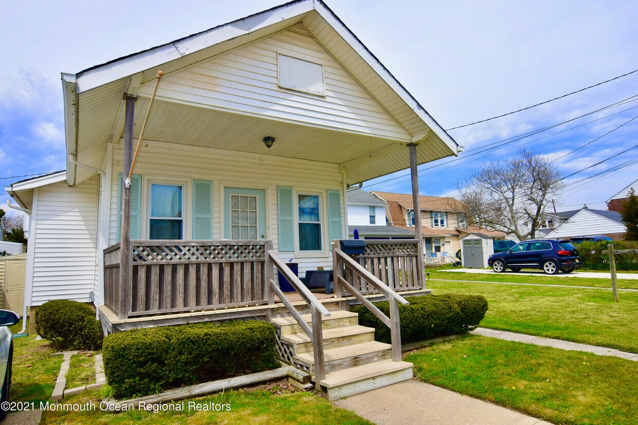 Primary Photo - 1807 A St
