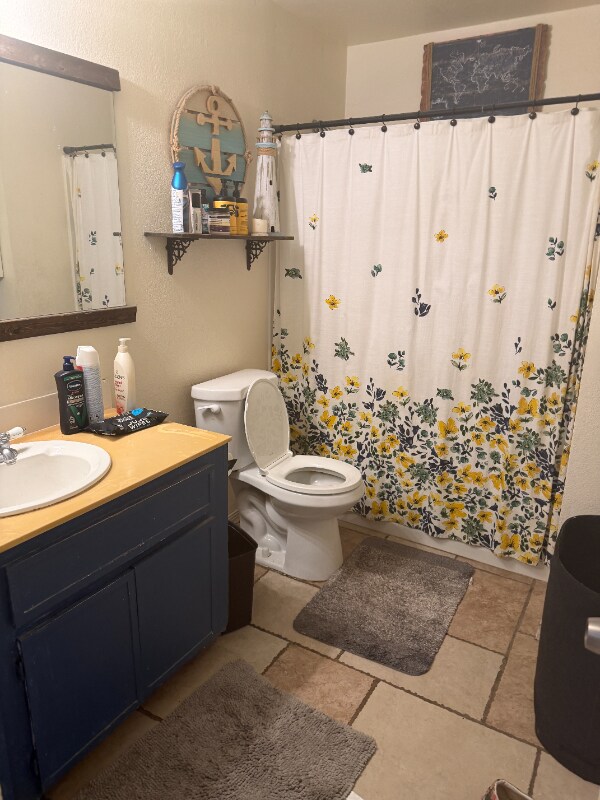 Foto del edificio - 129 Smilax Rd