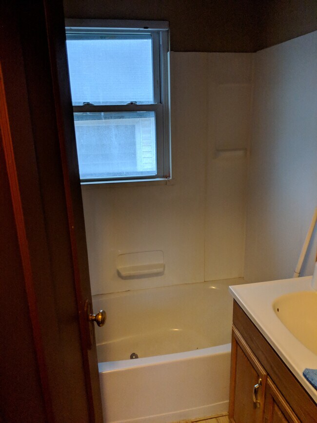 Foto del edificio - 2221 Gross Ave NE