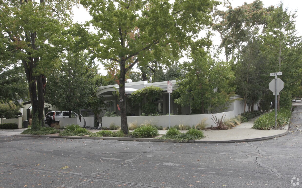 Building Photo - 134 Tasso Ct