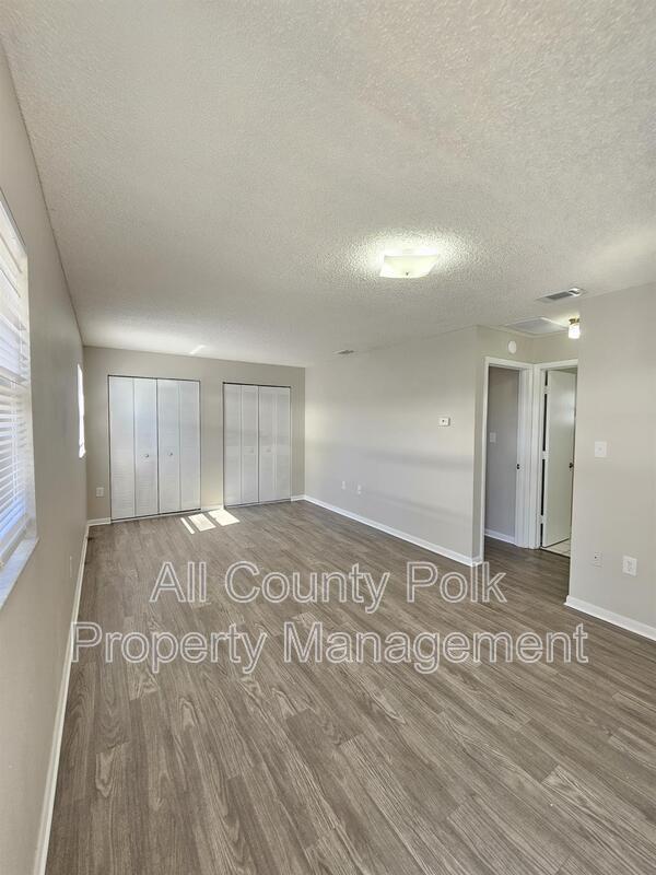 Foto del edificio - 455 Buck Moore Rd