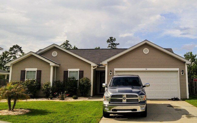 Foto del edificio - 34 Twin Oaks Pl