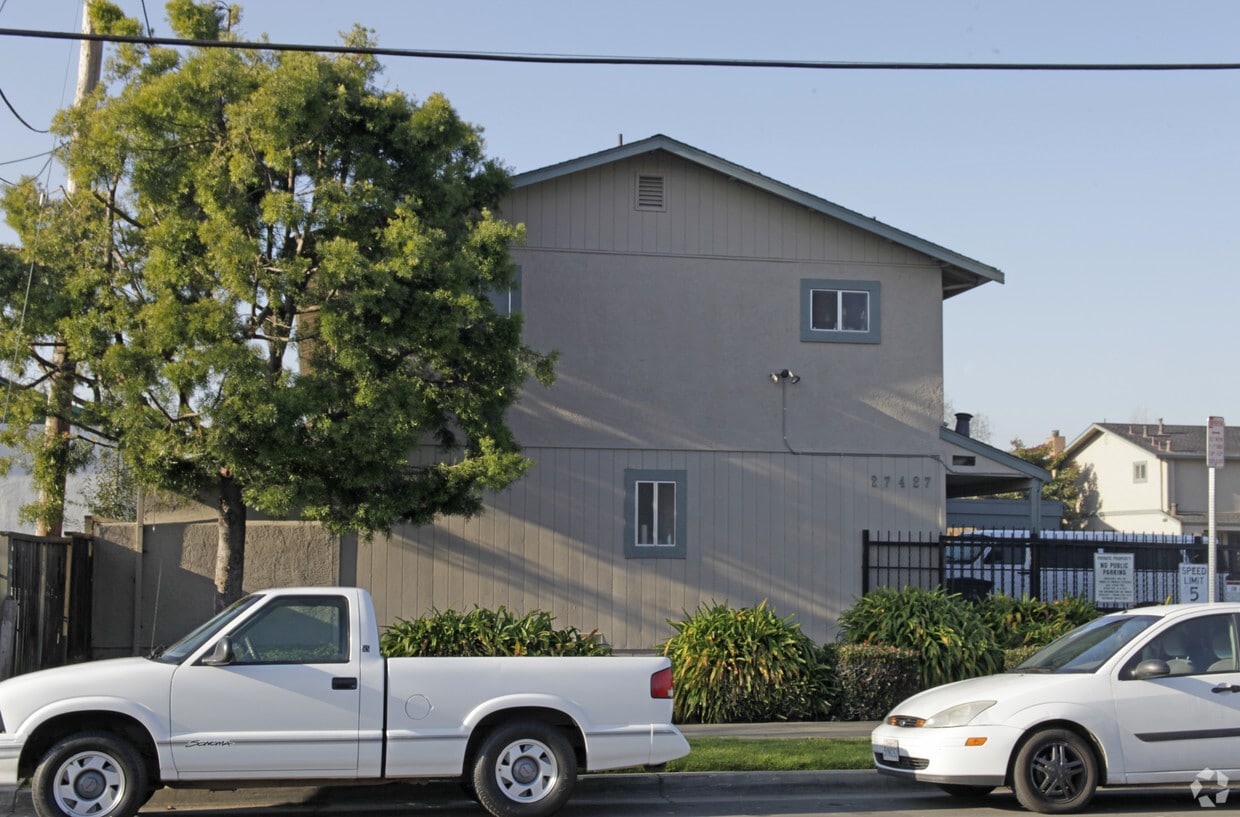 Building Photo - 27427 Huntwood Ave