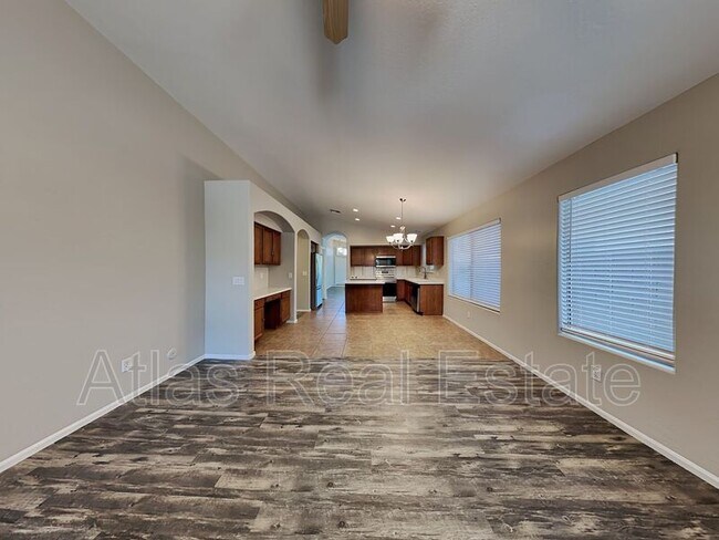 Building Photo - 44824 W Woody Rd