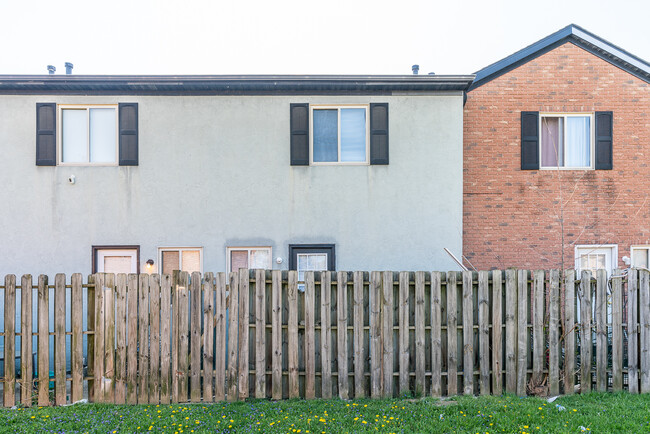 Building Photo - 7328 Bride Water Blvd