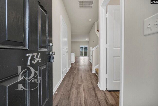 Foto del edificio - 734 Gatestone Ln