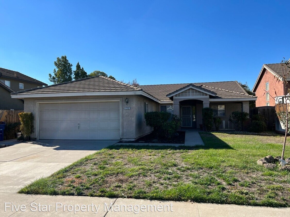 3 br, 2 bath House 4209 Brennen Ct House Rental in Salida, CA