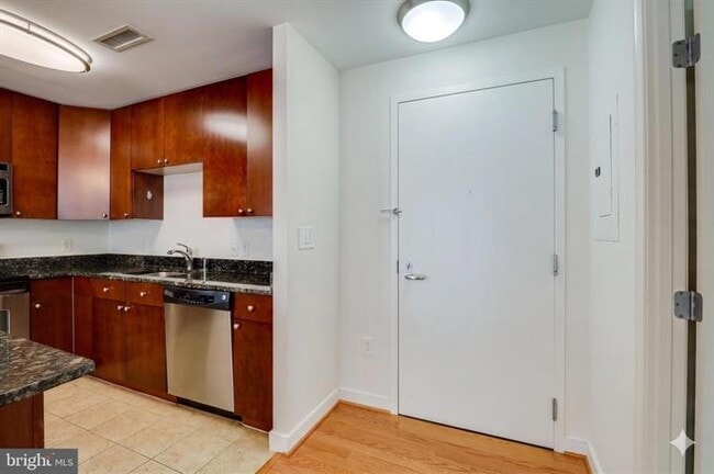 Photo - 155 Potomac Psge - 155 Potomac Passage, Unit 712 Apartment