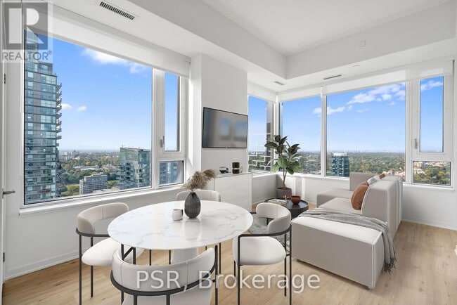 Building Photo - 101-3101 Roehampton Ave
