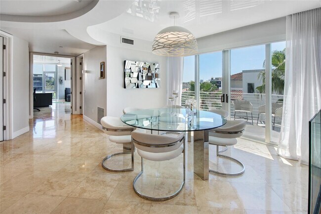 Building Photo - 301 Hendricks Isle