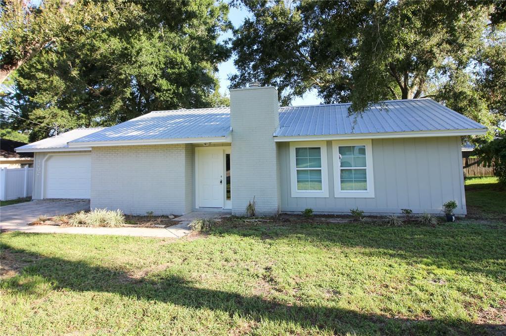 Foto principal - 4202 Sunny View Dr