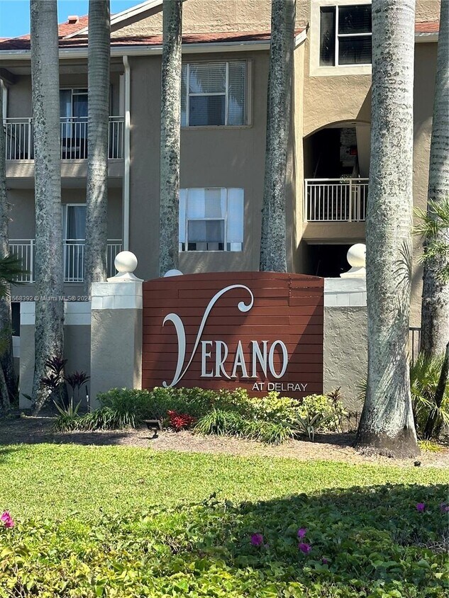 Primary Photo - 1780 Palm Cove Blvd