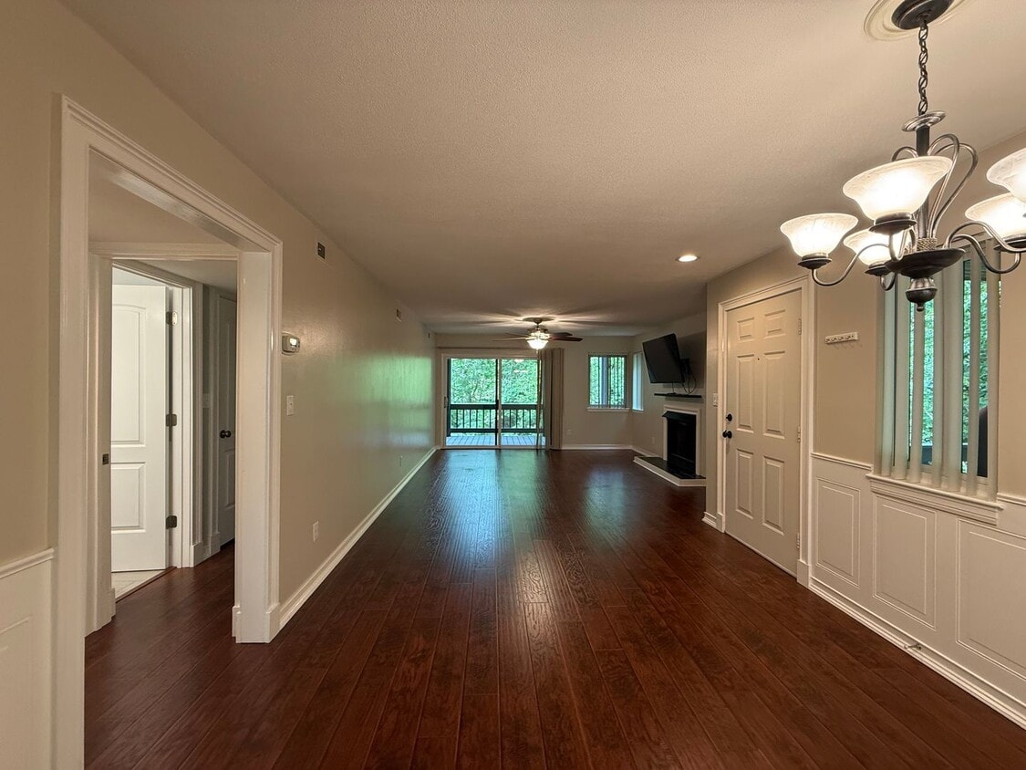 Photo - 1314 Twin Springs Court