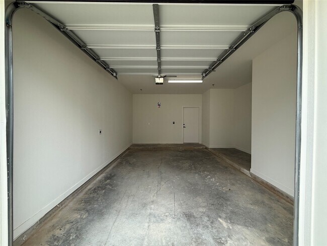 Foto del edificio - 1941 Sawdust Rd