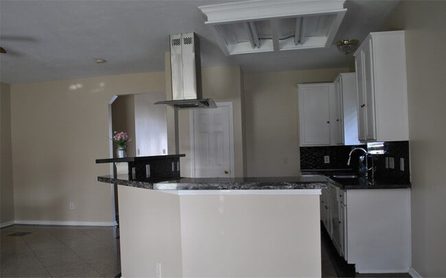 Building Photo - 3140 Markscott Dr
