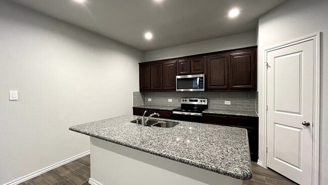 Building Photo - 3314 Celestial Ln