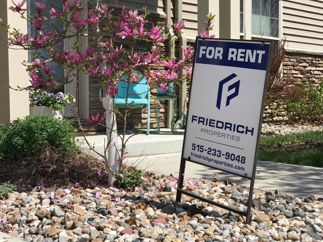 Foto del edificio - 2725 Northridge Pkwy