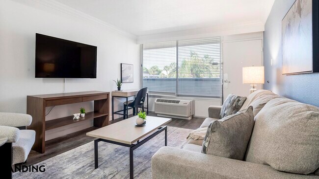 Foto del edificio - 2851 Maingate Village Cir