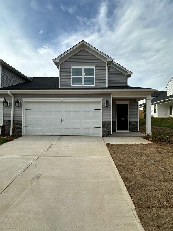 Primary Photo - 213 Boneset Dr
