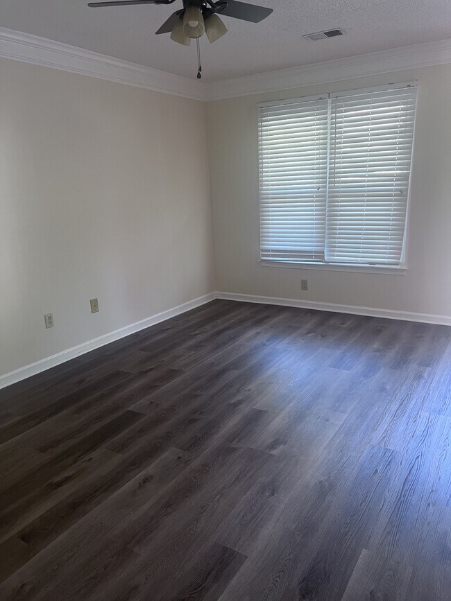 Photo - 1441 Bailey Cir House