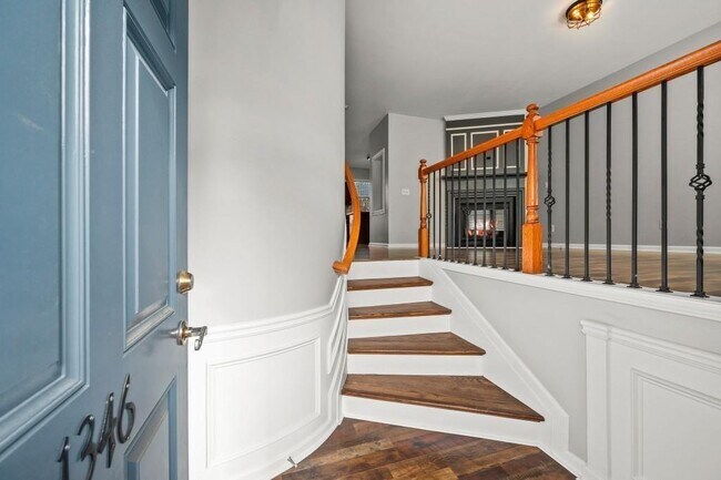 Foto del edificio - 1346 Thornborough Dr