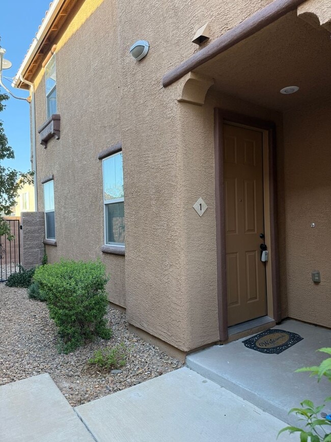 Building Photo - 1358 Grass Creek Ave