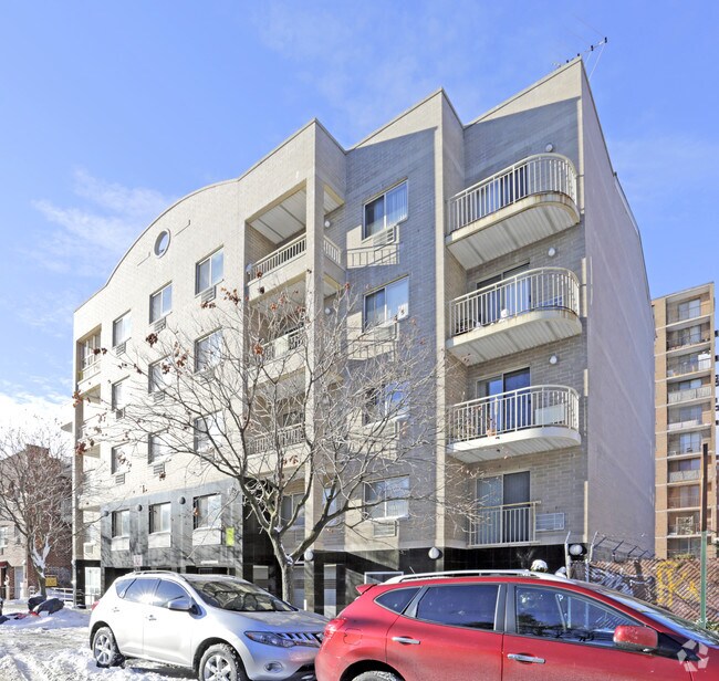 Foto del edificio - 3822 147th St