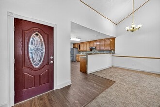 Building Photo - 3258 Meadway Dr