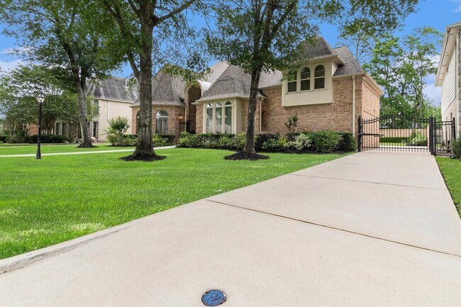 Foto del edificio - 8007 Vintage Creek Dr