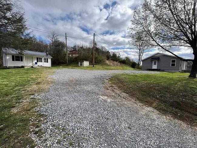 Building Photo - 3369 Birdsong Rd