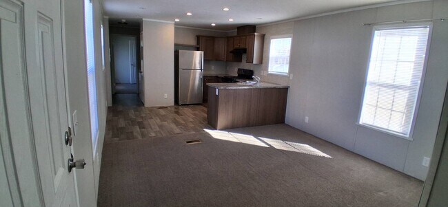 Foto del edificio - 640 S Darlene Way