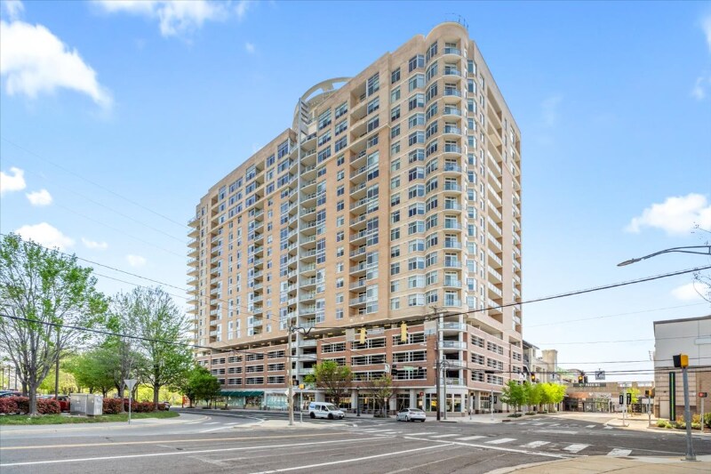 Foto principal - 5750 Bou Ave