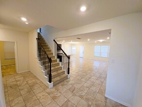 Building Photo - 16626 Cliff Vale Ct