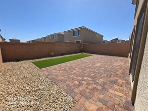 Building Photo - 5925 Obsidian Sky Ave
