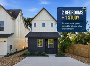 Building Photo - 2212 Yellow Jacket Ln