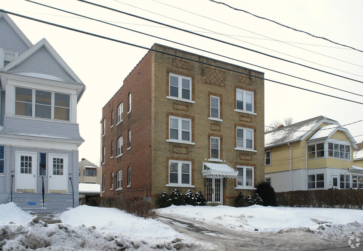 Building Photo - 191-193 Preston St