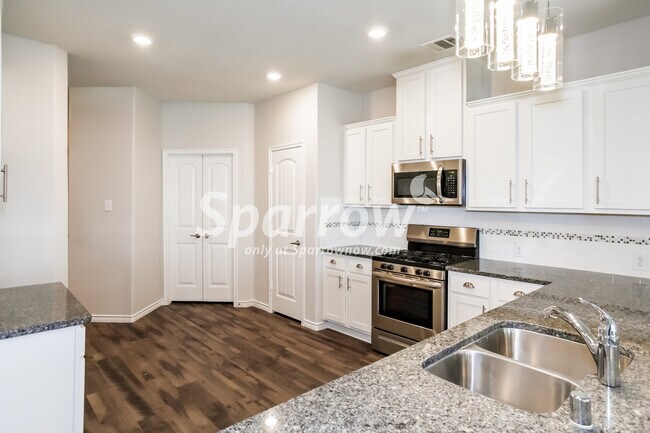 Building Photo - 4605 Ashmark Road